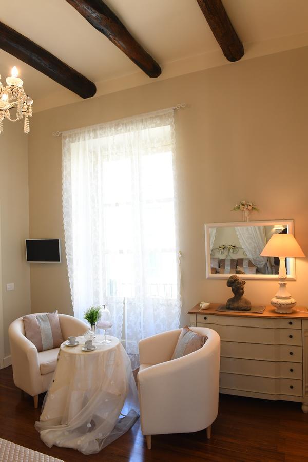 Casa Suare Bed & Breakfast Salerno Dış mekan fotoğraf