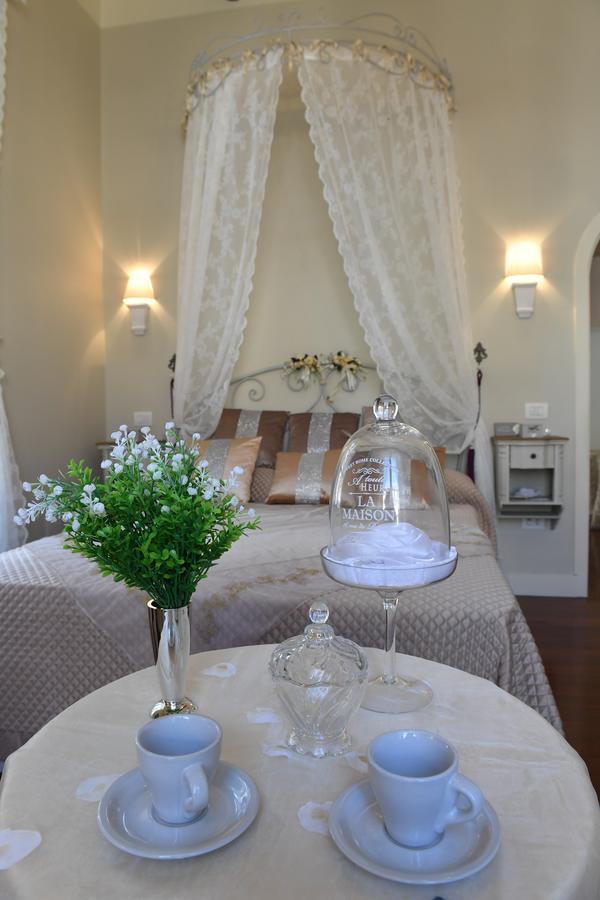 Casa Suare Bed & Breakfast Salerno Dış mekan fotoğraf