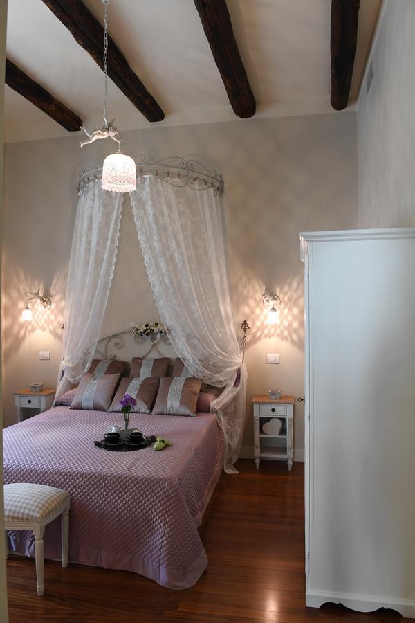 Casa Suare Bed & Breakfast Salerno Dış mekan fotoğraf